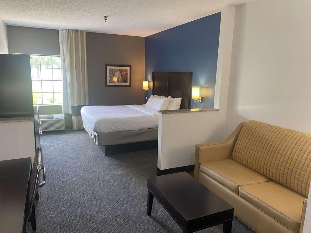 Comfort & I-59 Exit 141 Trussville